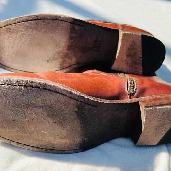 🤎Frye boots! Soft, sturdy, so stylish. - Picture 9 of 16